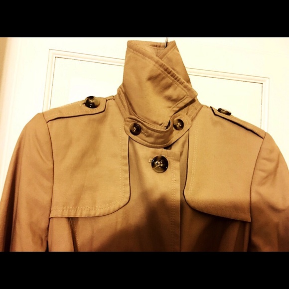 DKNY raincoat - Picture 1 of 8