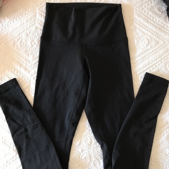 Lululemon wunder under size 4 hi Rise high waist - Picture 2 of 3