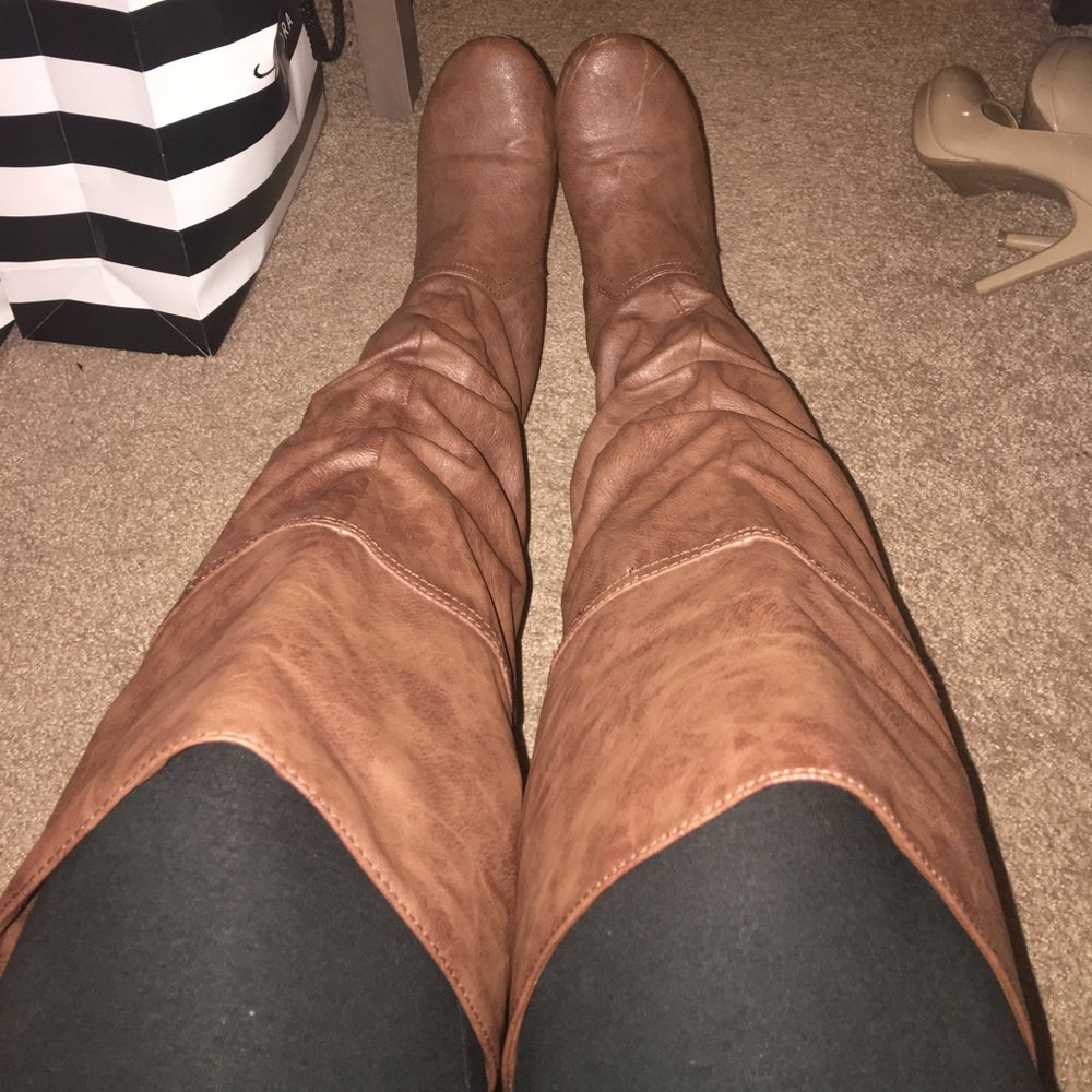 ❗️SOLD wide calf ruffled knee high boots
