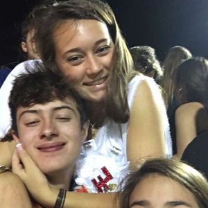 Meet your Posher, Caroline