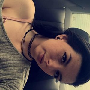 Meet your Posher, Erika