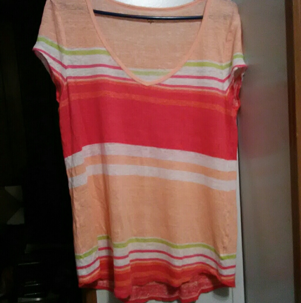Soft ladies colorful v-neck tee