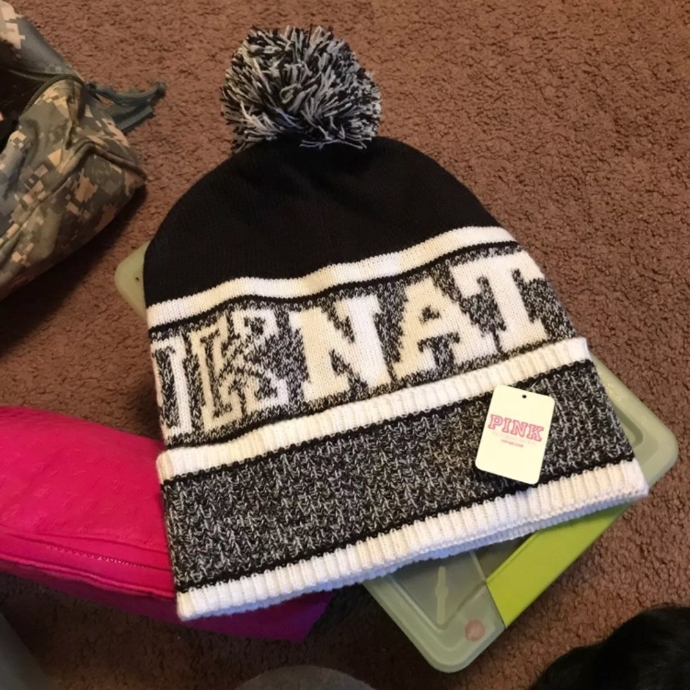 VS PINK NATION Beanie