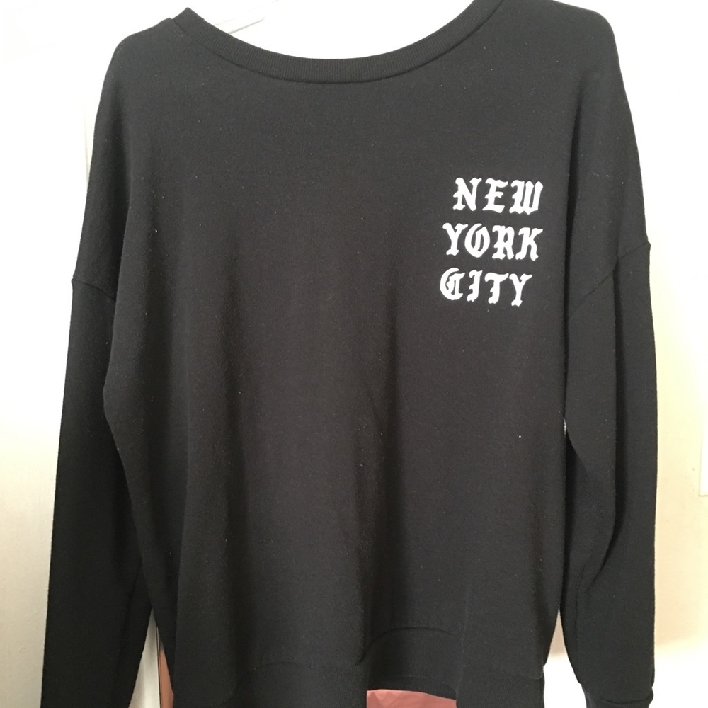Forever 21 lace up back crewneck