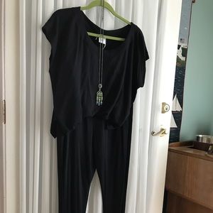 Cabi spring 2017 Play Suit. Size Large