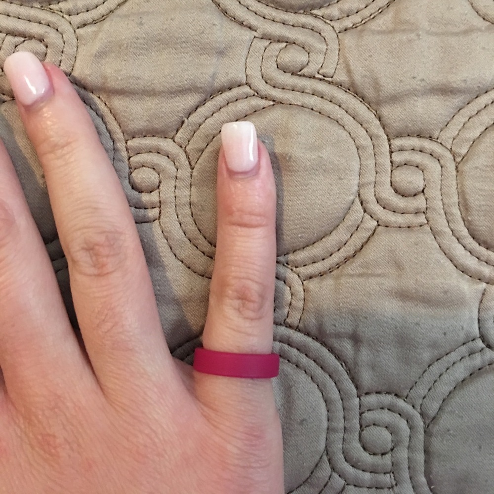 Qalo functional wedding ring