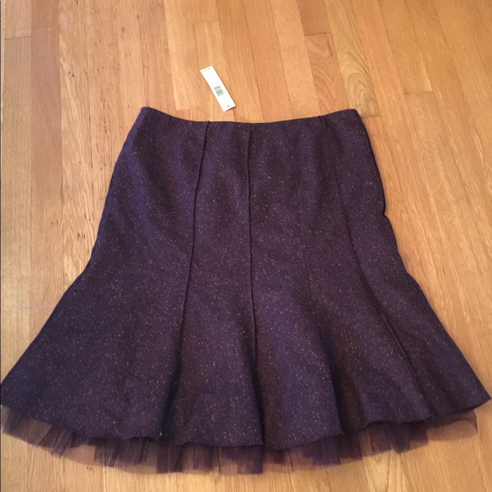 Sweet, tulle trimmed tulip skirt