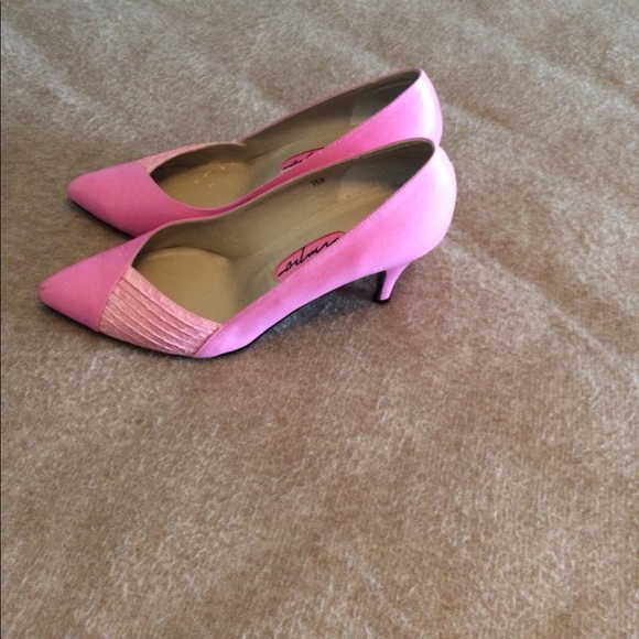 Pink heels - Picture 4 of 7