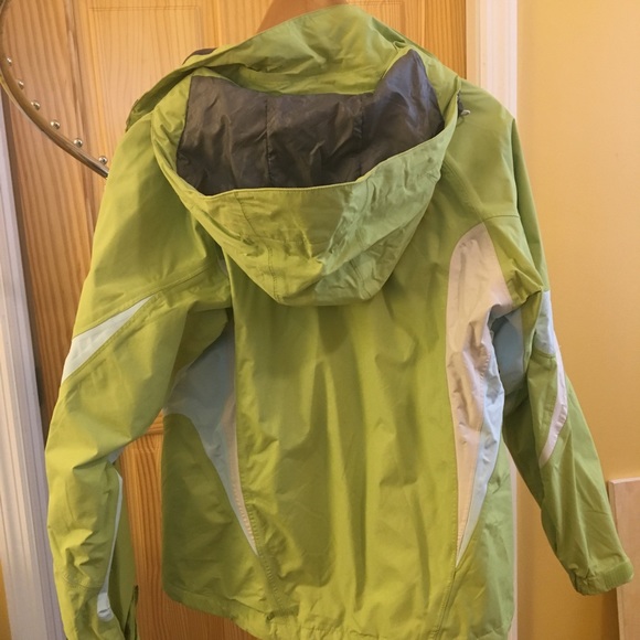 The North Face rain jacket/wind breaker - Picture 4 of 4