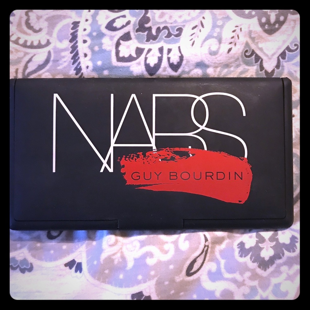 This was a limited edition cheek palette.