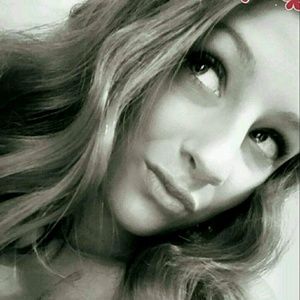 Meet your Posher, Keeli ann