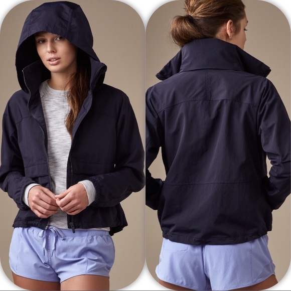 lululemon athletica Jackets & Blazers - NWT MDNI LULULEMON EFFORTLESS JACKET - - Size 6