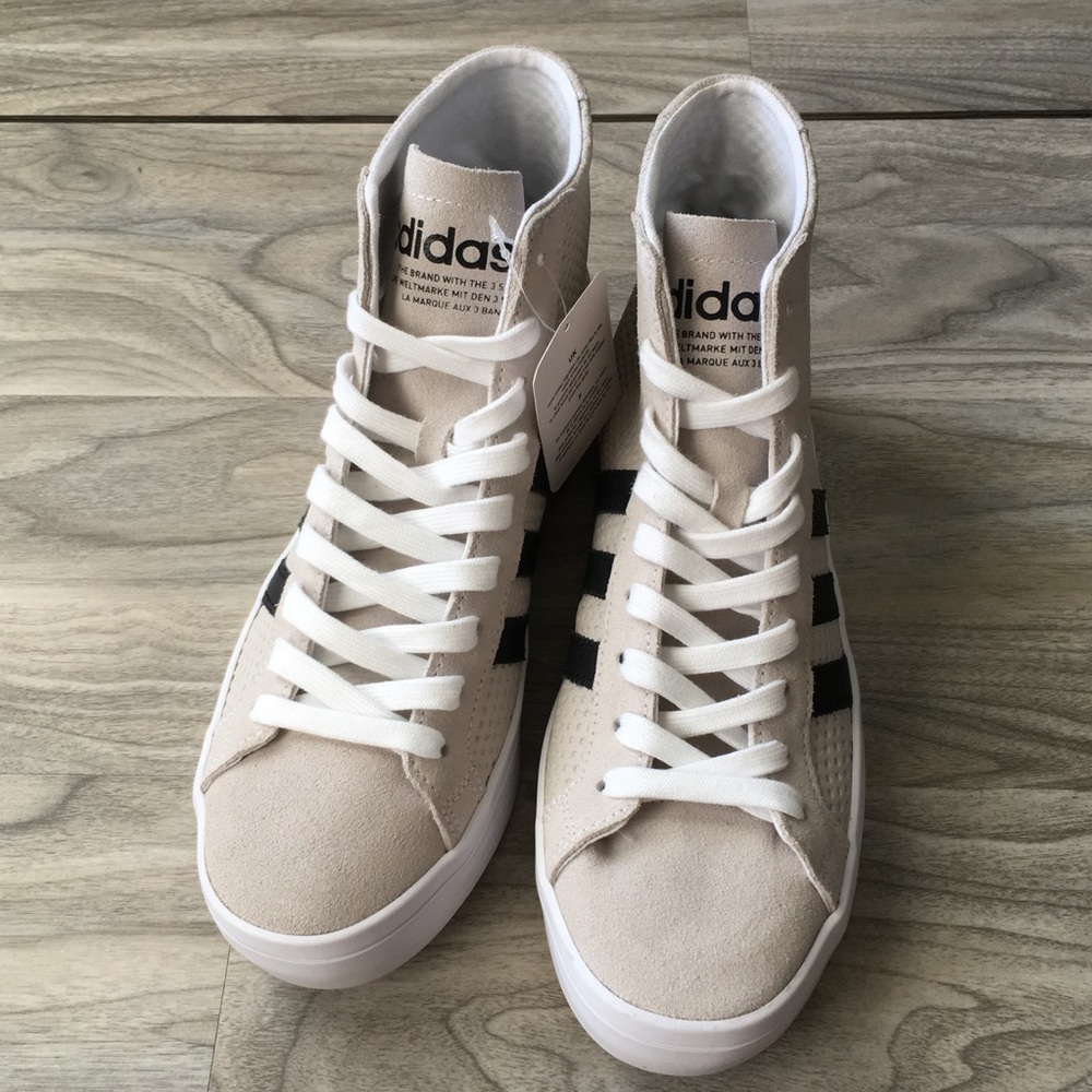 Adidas gray courtvantage mid sneakers 7.5 NWT - Picture 3 of 7