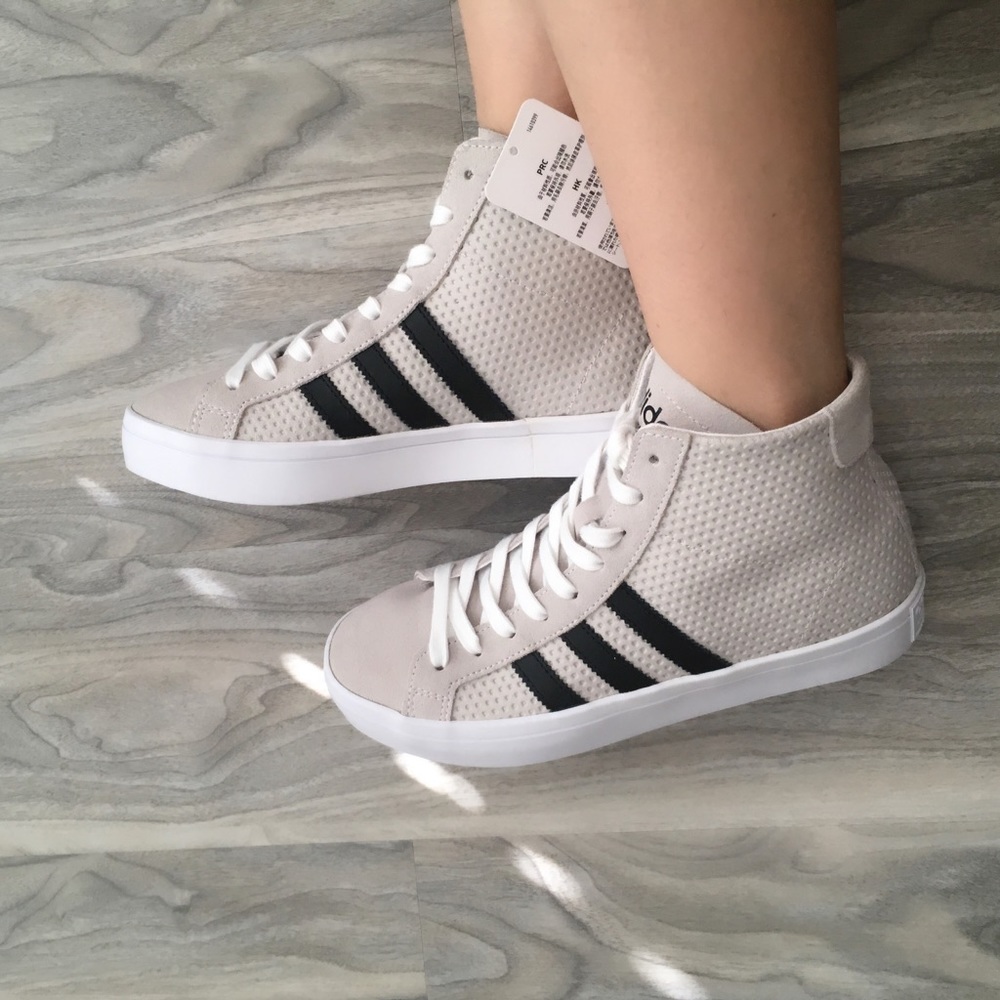 Adidas gray courtvantage mid sneakers 7.5 NWT - Picture 7 of 7