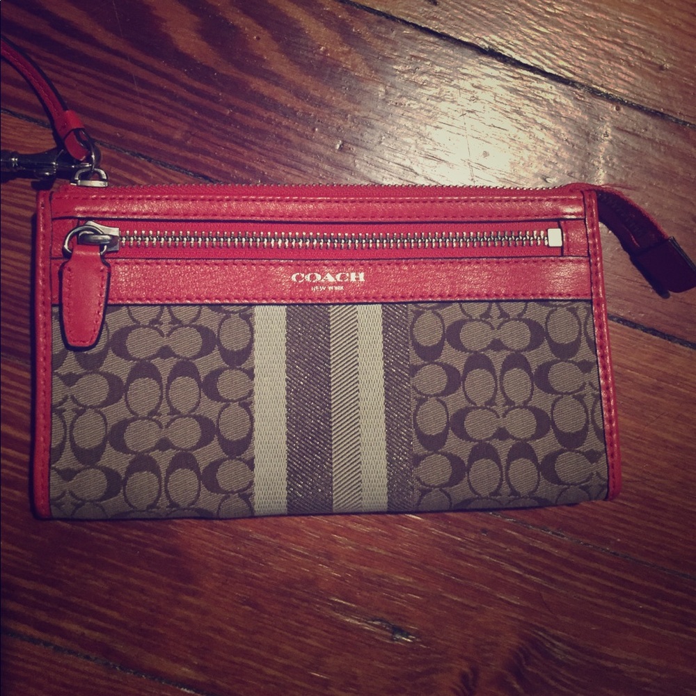 Wristlet