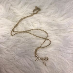 Rhinestone bow necklace