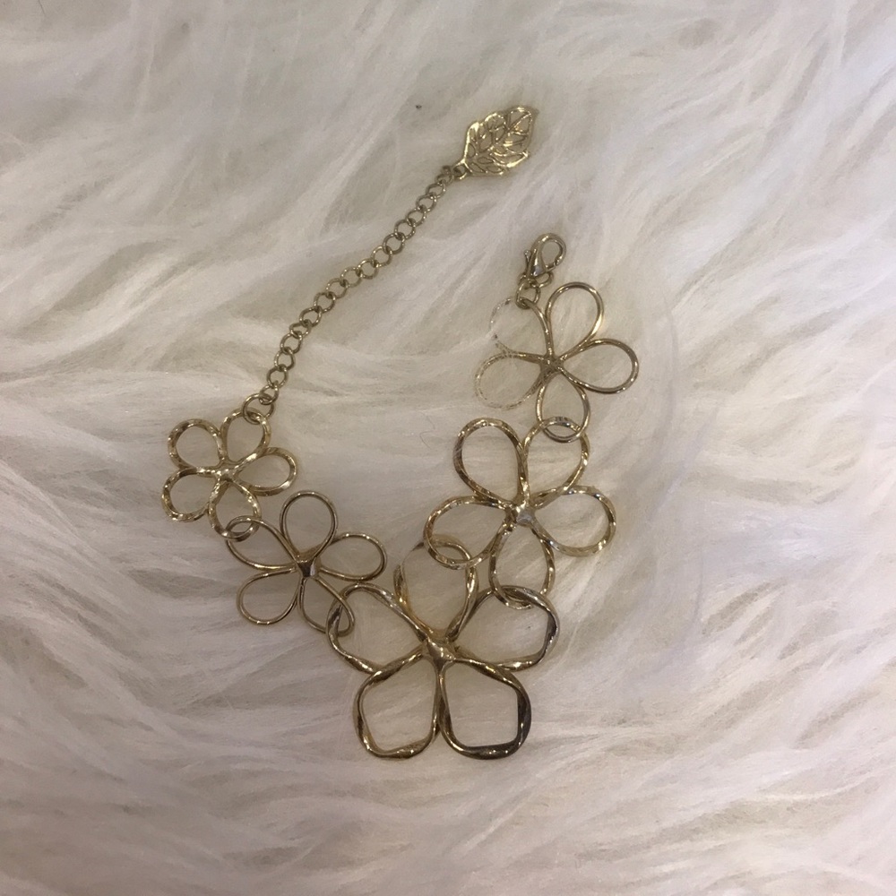 Gold flower bracelet