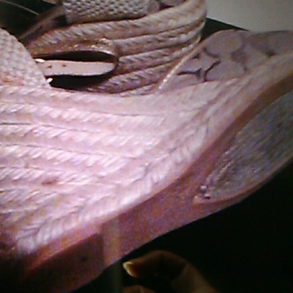 AUTHENTIC COACH KIMMY WEDGE - Picture 4 of 4