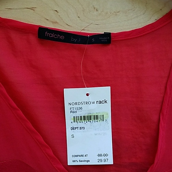 $13 Top fraiche by J Red - Picture 4 of 6