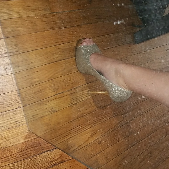 Glitter gold heel peeptoe platform pumps - Picture 5 of 7