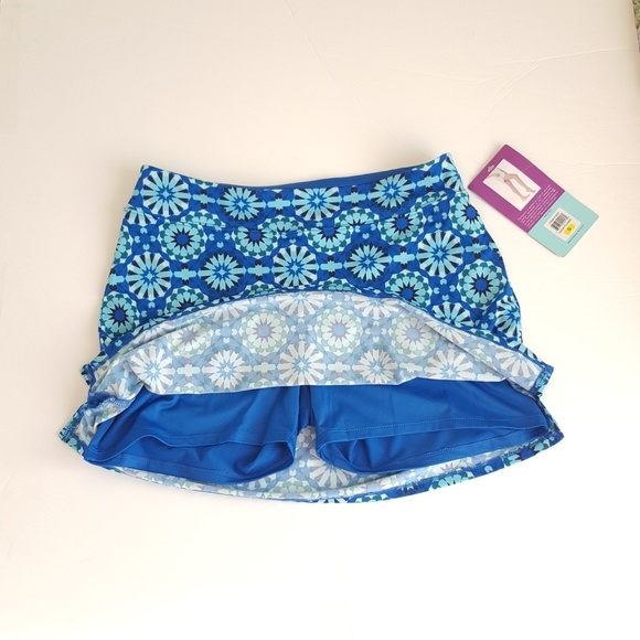 Tranquility athletic skirt/skort - Picture 2 of 6