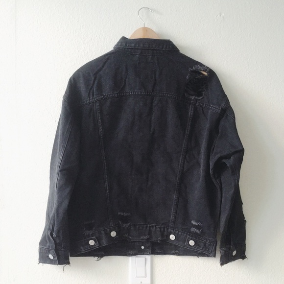 NWT oversized distressed black denim jacket - Picture 4 of 7