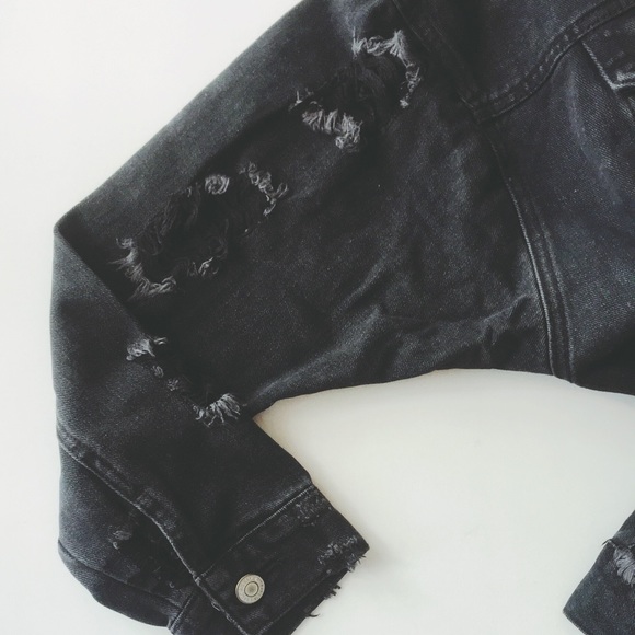 NWT oversized distressed black denim jacket - Picture 6 of 7