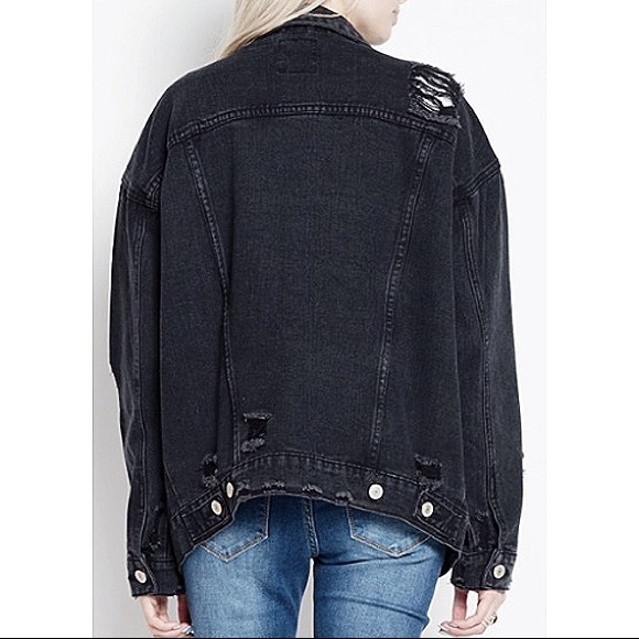 NWT oversized distressed black denim jacket - Picture 3 of 7