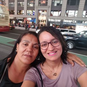 Meet your Posher, Isaura