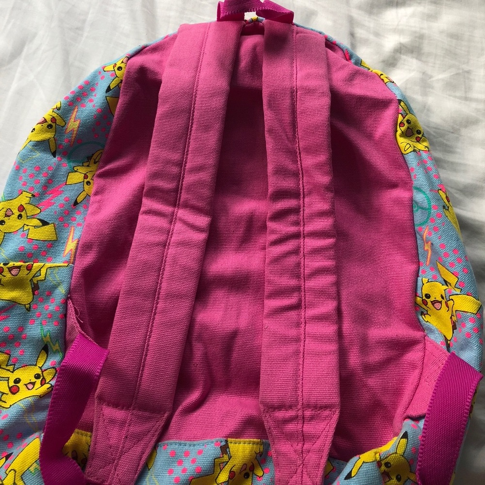 Pikachu Backpack - Picture 3 of 5
