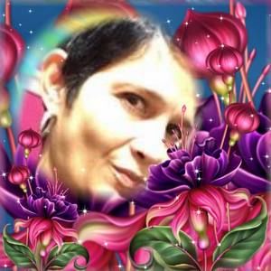 Meet your Posher, Denise