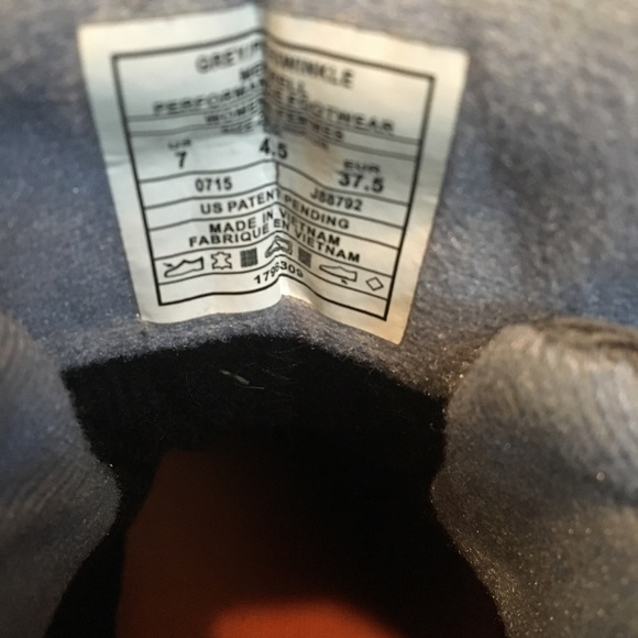 Merrell waterproof continuums size 7 - Picture 2 of 5