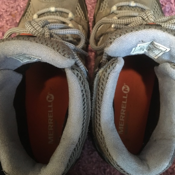 Merrell waterproof continuums size 7 - Picture 3 of 5