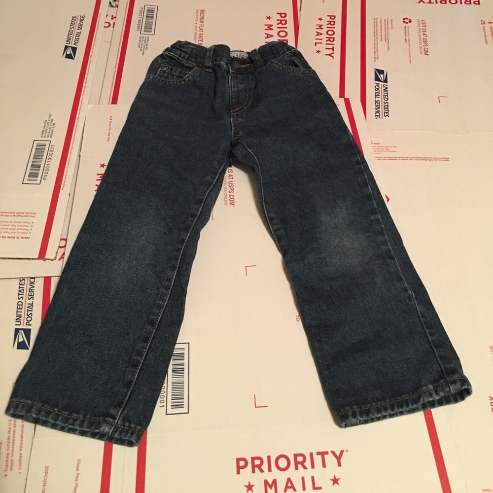 The Children’s Place 4T Medium Dark Wash Jeans