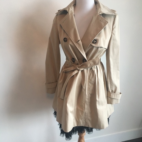 TEMP PRICE DROP RED Valentino beautiful trench - Picture 1 of 8