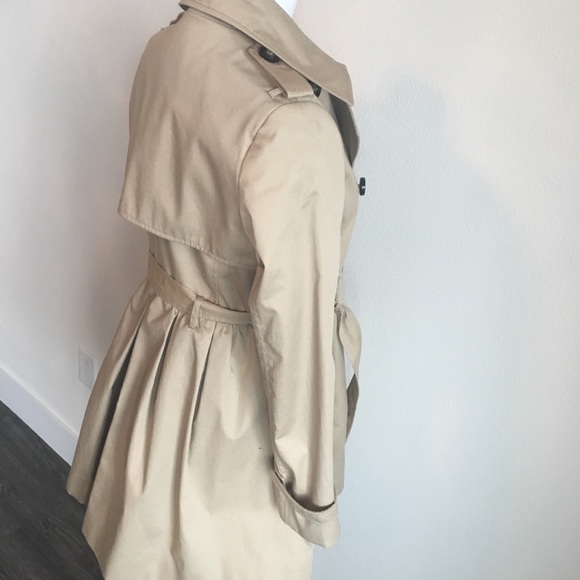 TEMP PRICE DROP RED Valentino beautiful trench - Picture 7 of 8