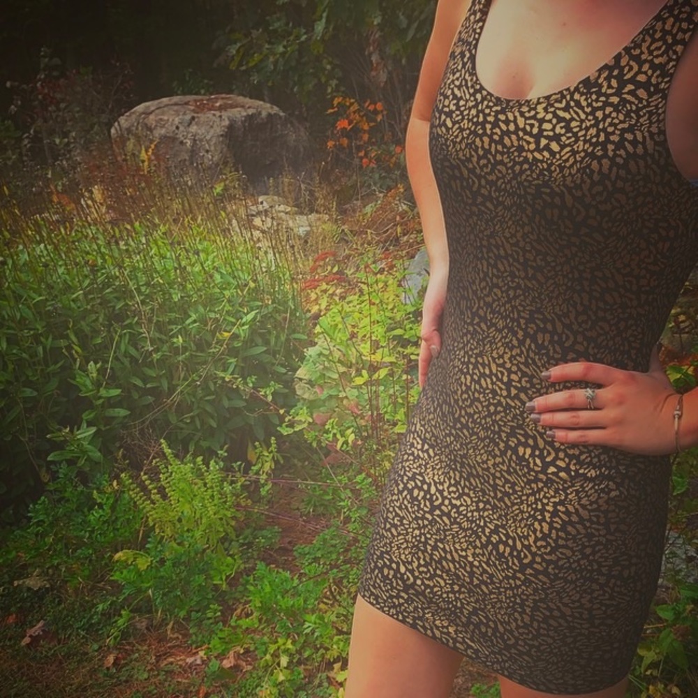Tight cheetahish dress