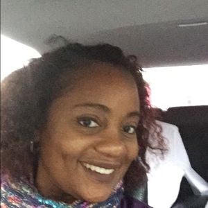 Meet your Posher, Stacey