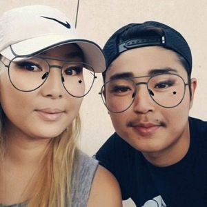 Meet your Posher, Zorigoo