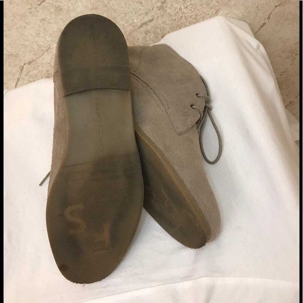 Franco Sarto Suede tie up booties - Picture 5 of 7