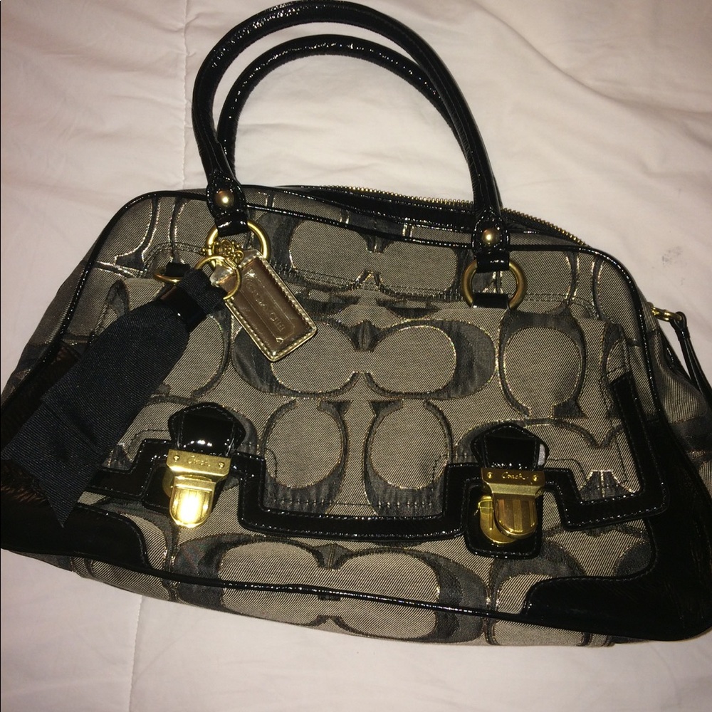 SALE! Coach Bag