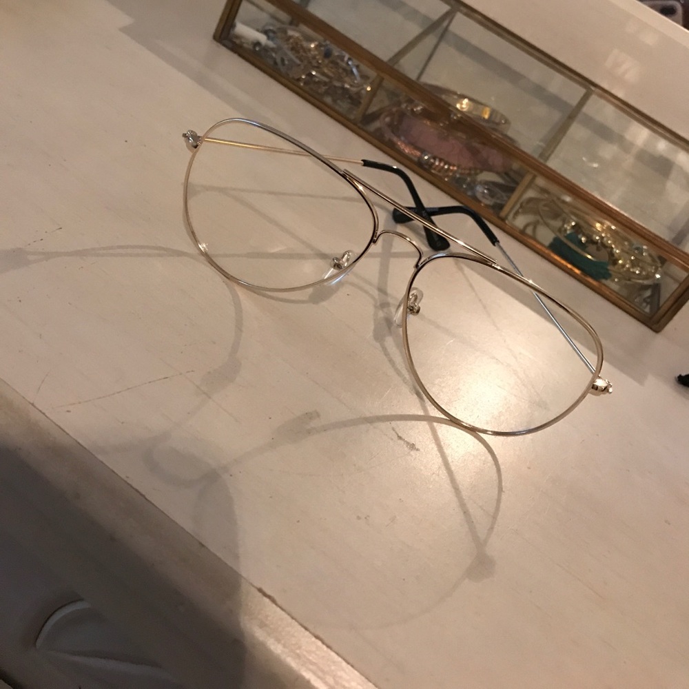 Clear glasses