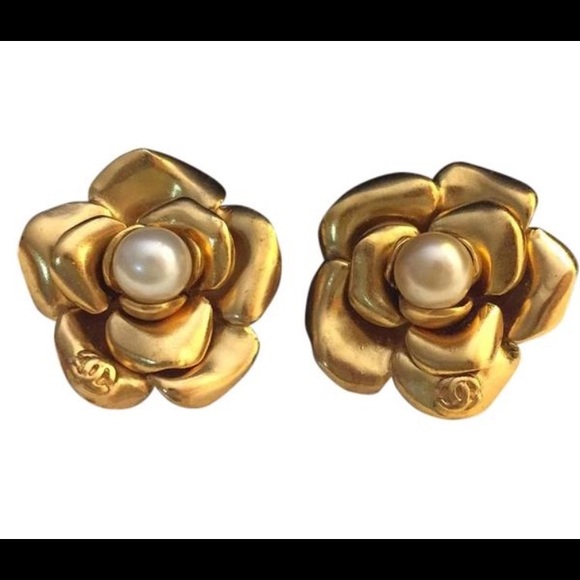 CHANEL Jewelry - *Sold* CHANEL Authentic EUC Floral Pearl Earrings