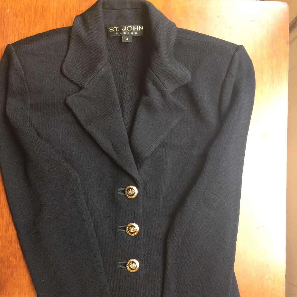 St John knit single breasted jacket