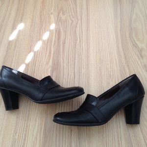 Black loafer kitten heels
