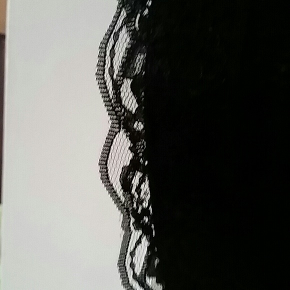 Womens black blouse - Picture 3 of 4