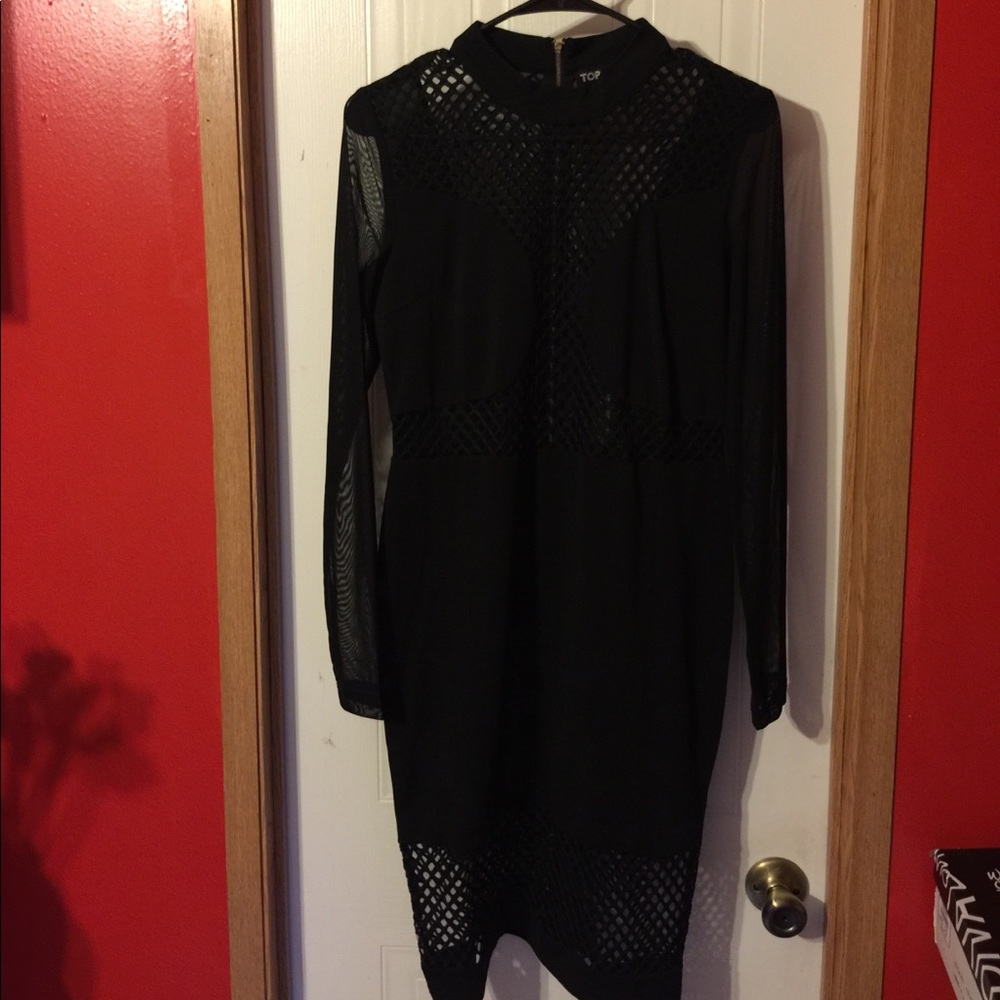 Black long sleeve dress