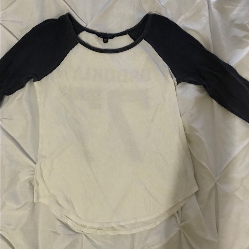 Size medium 3/4 sleeve ae shirt