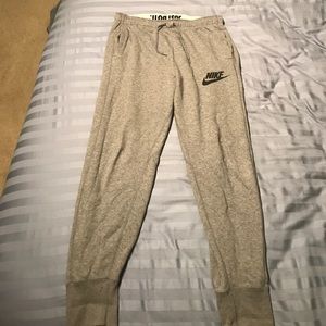 Nike joggers