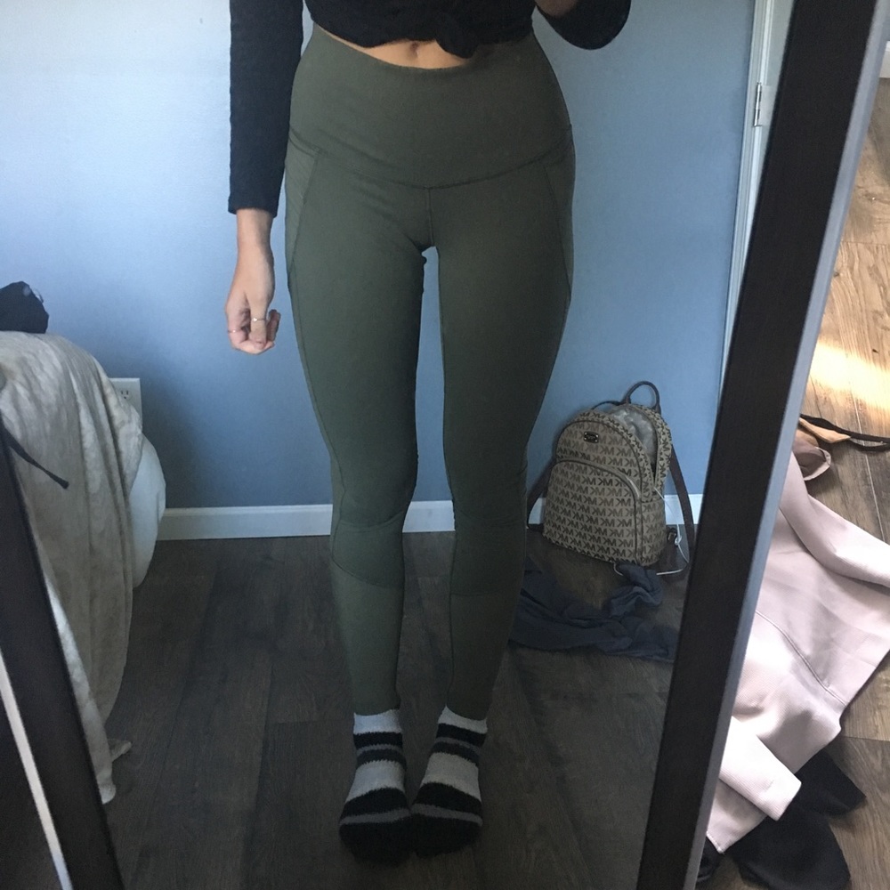 New! Never worn Lulu lemon leggings